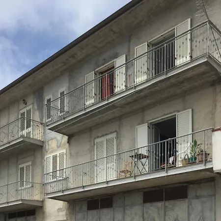 Confortevole E Luminoso 100mq A Con Vista Sul Paese E Sul Promontorio Con Free Wifi Free Parking E Smart Tv Falerna